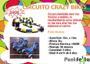 Circuit inflable per a tres divertides Crazy Bikes a pedals, la peculiaritat es que per girar ho has de fer amb el cos.